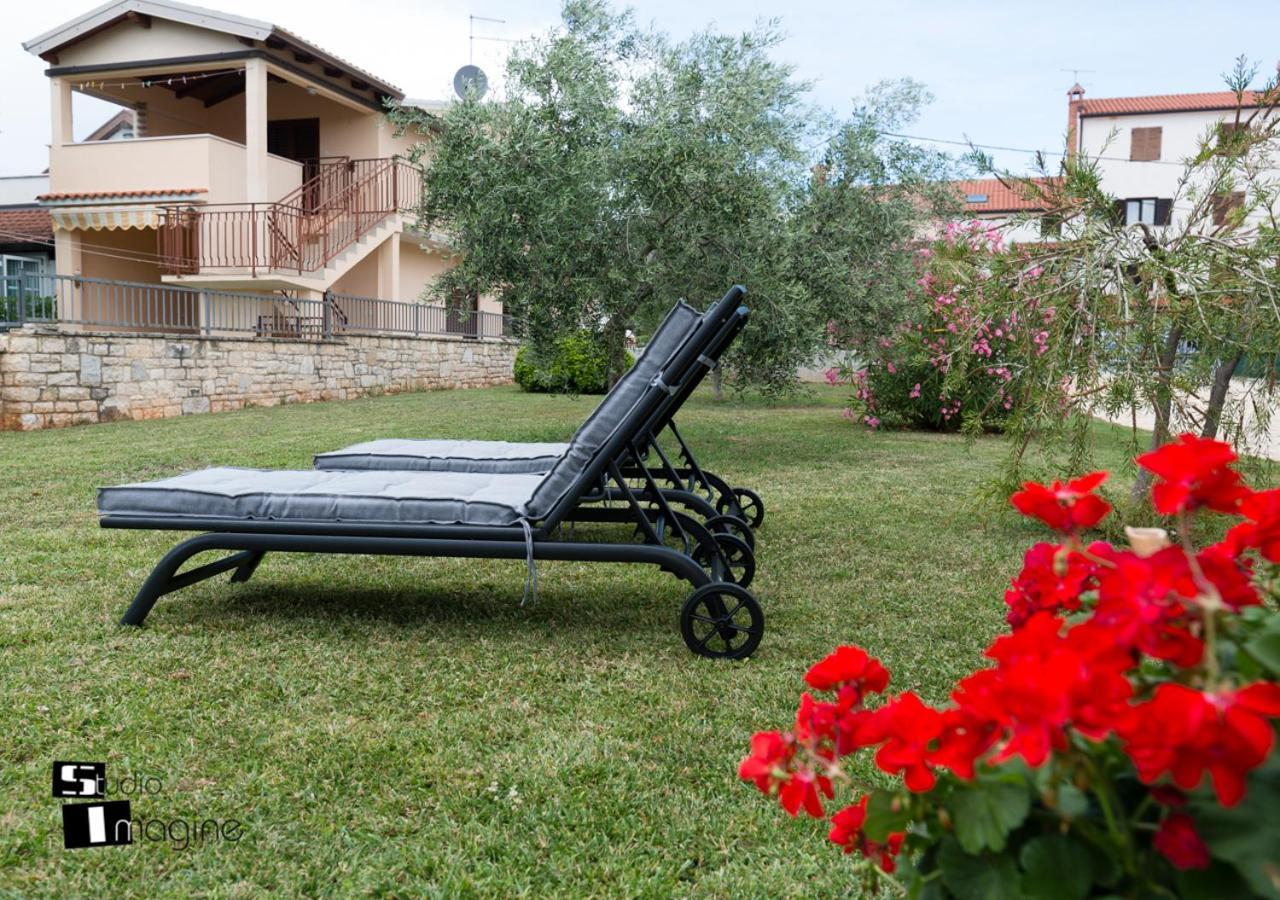 Charming Stone Cottage By The Sea Umag Luaran gambar