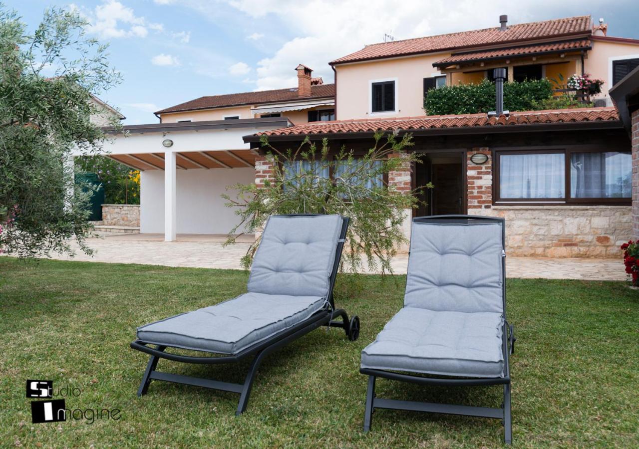 Charming Stone Cottage By The Sea Umag Luaran gambar